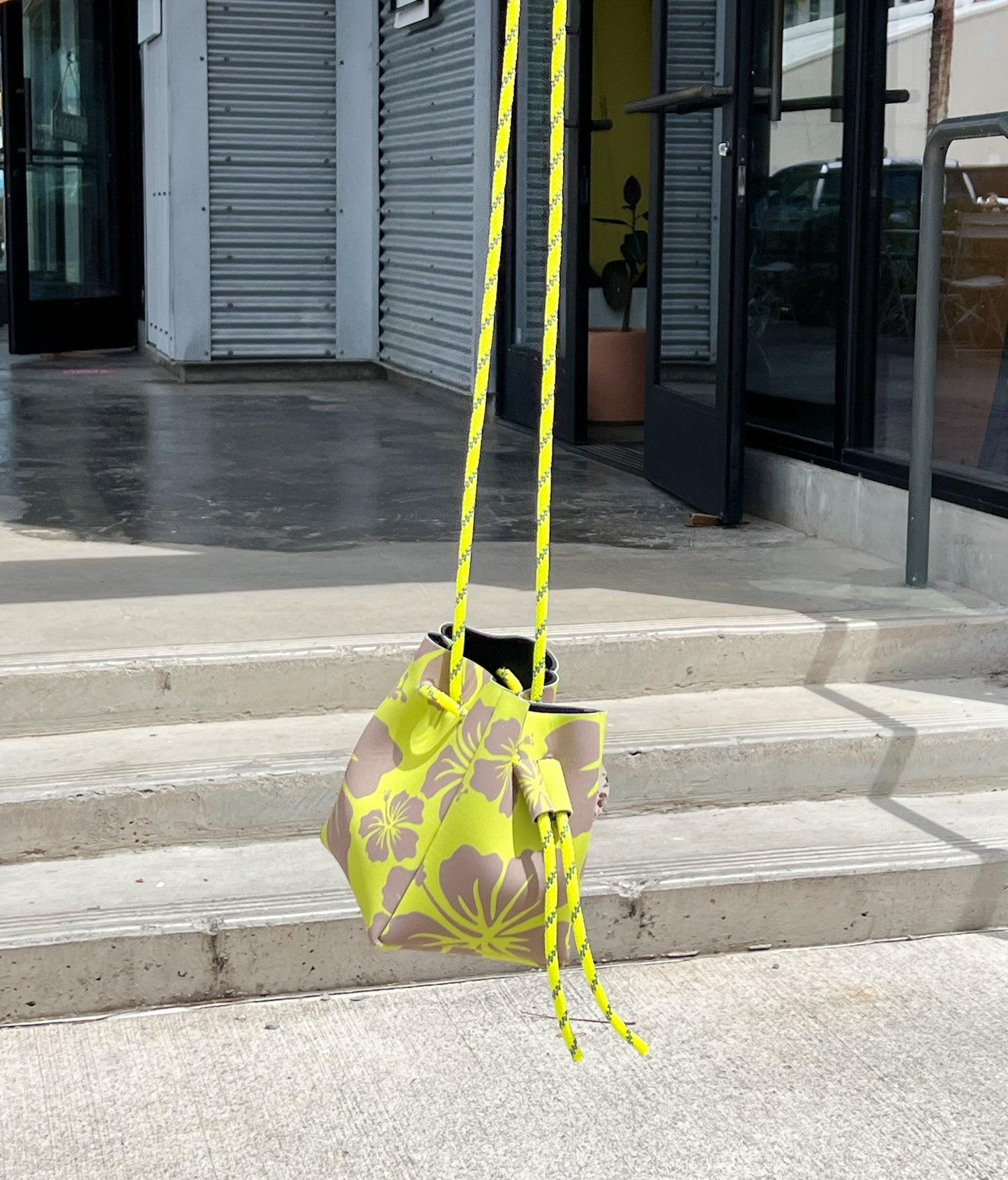 Las Olitas - The bucket pouch bag