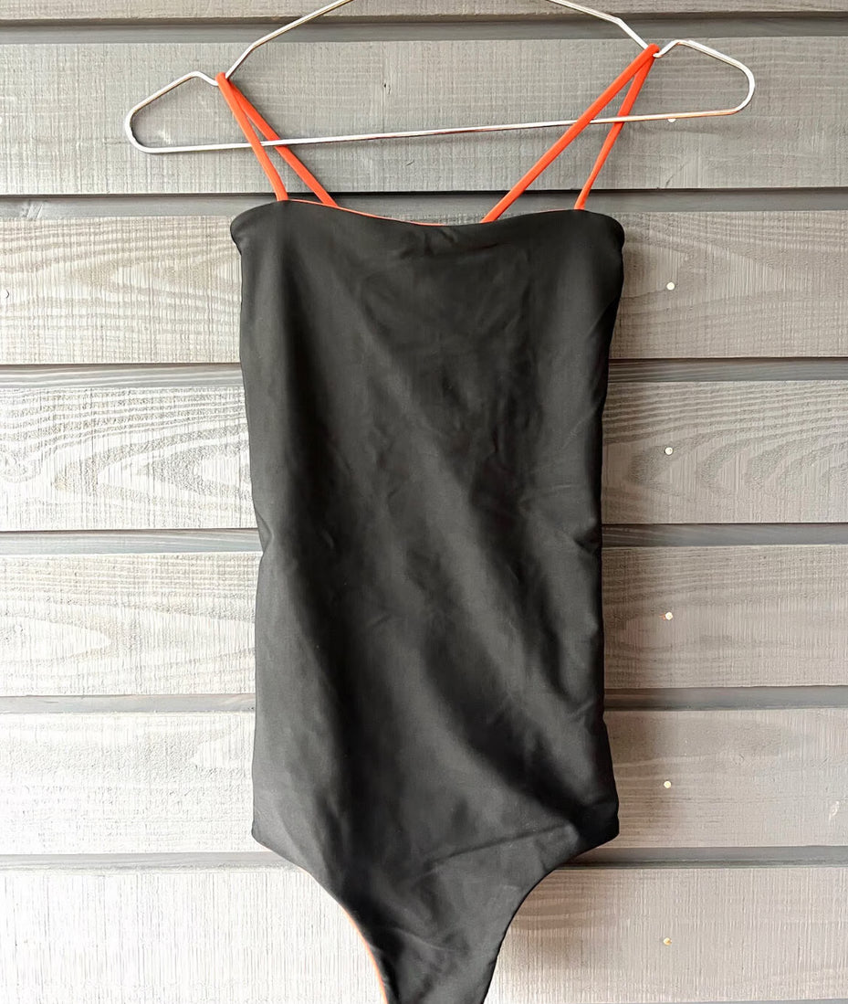 Via Bella - reversible one piece brick