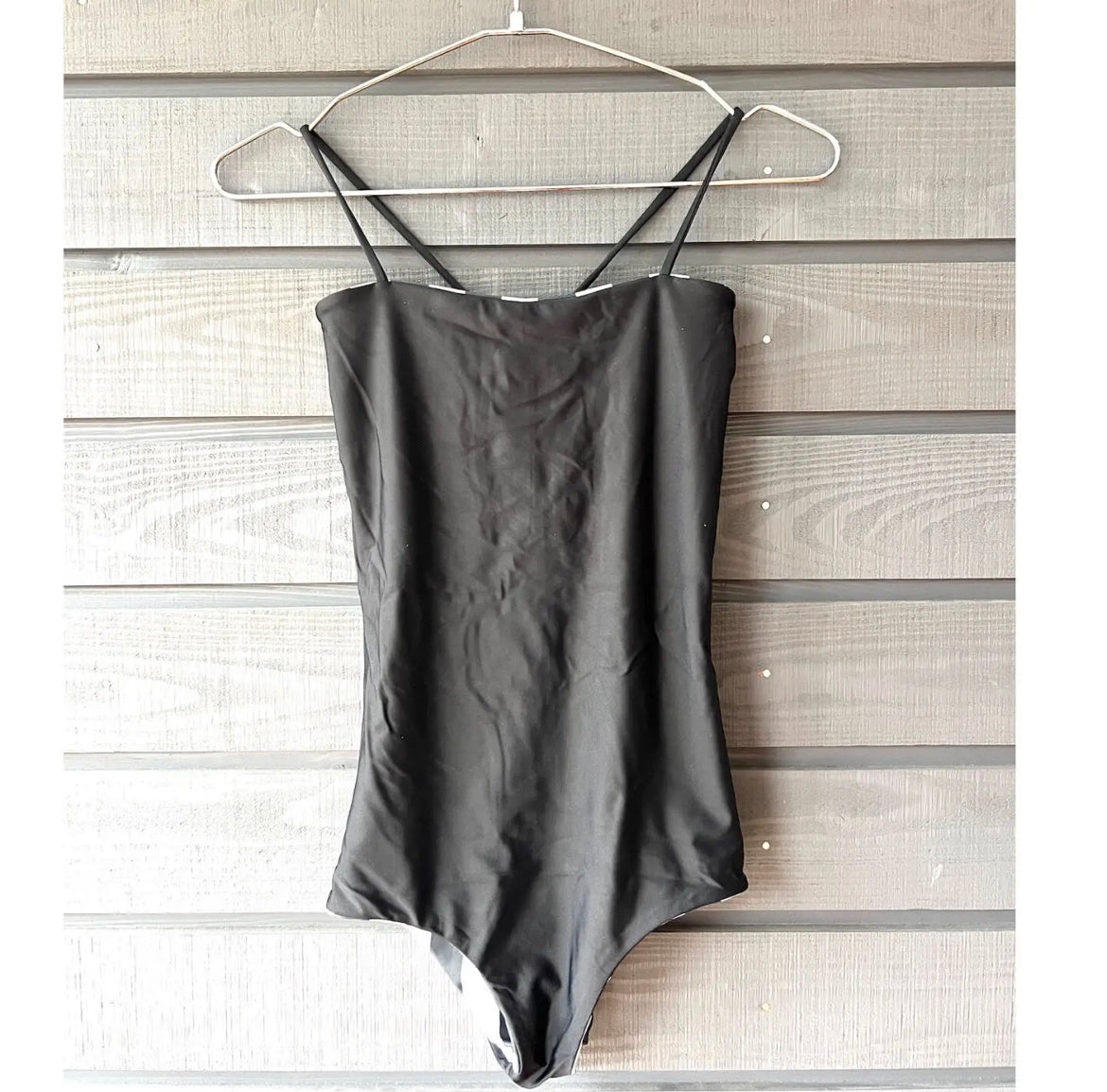 Via Bella - reversible one piece stripe