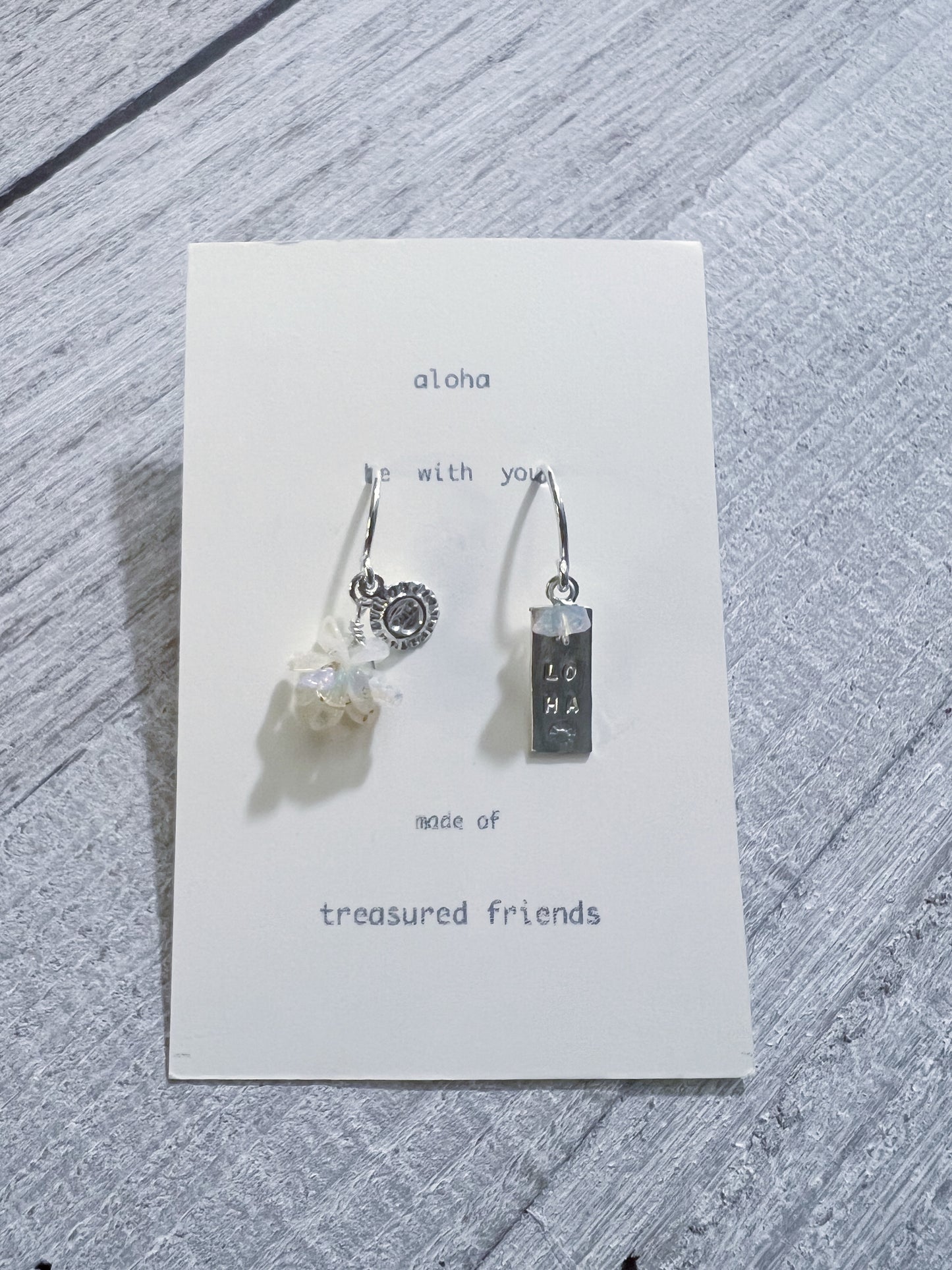 TF - ALOHA Opal earrings