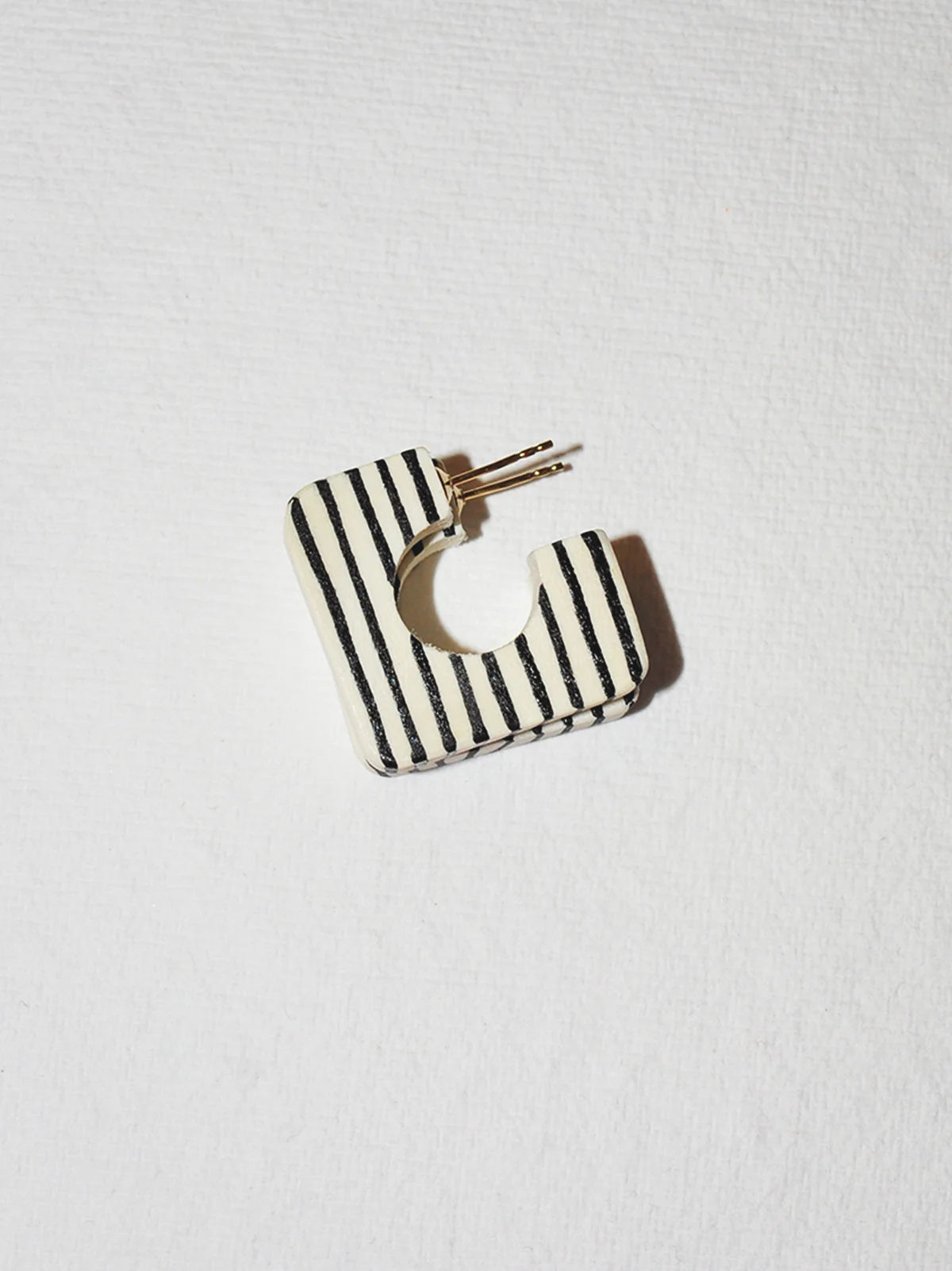 B&L Square Hoop