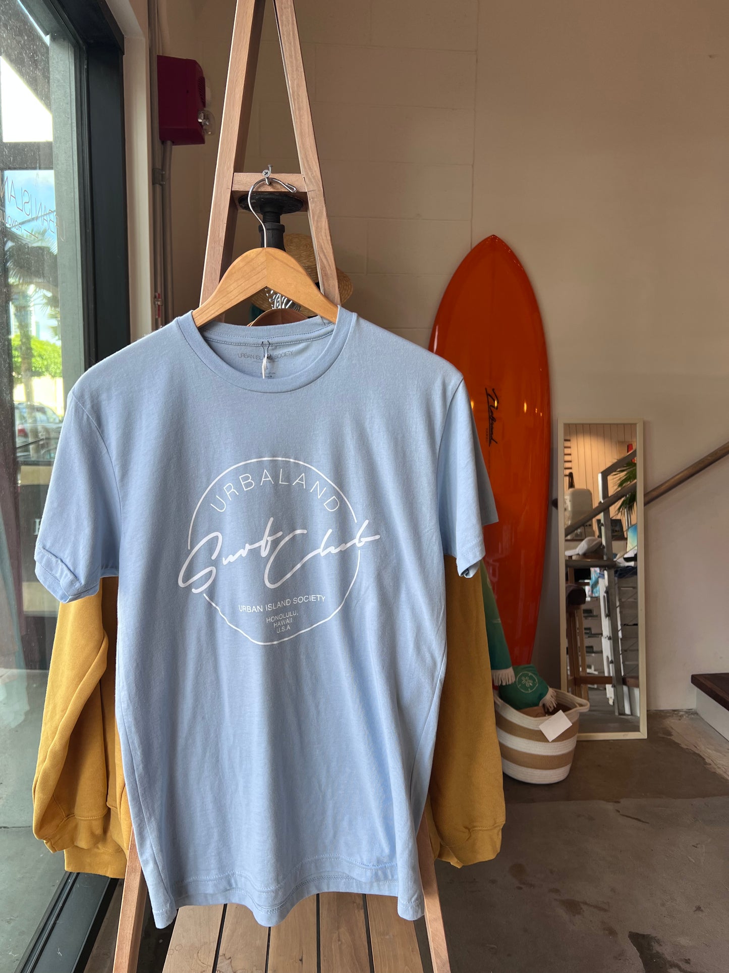 UIS - Surf Club Tee - Unisex