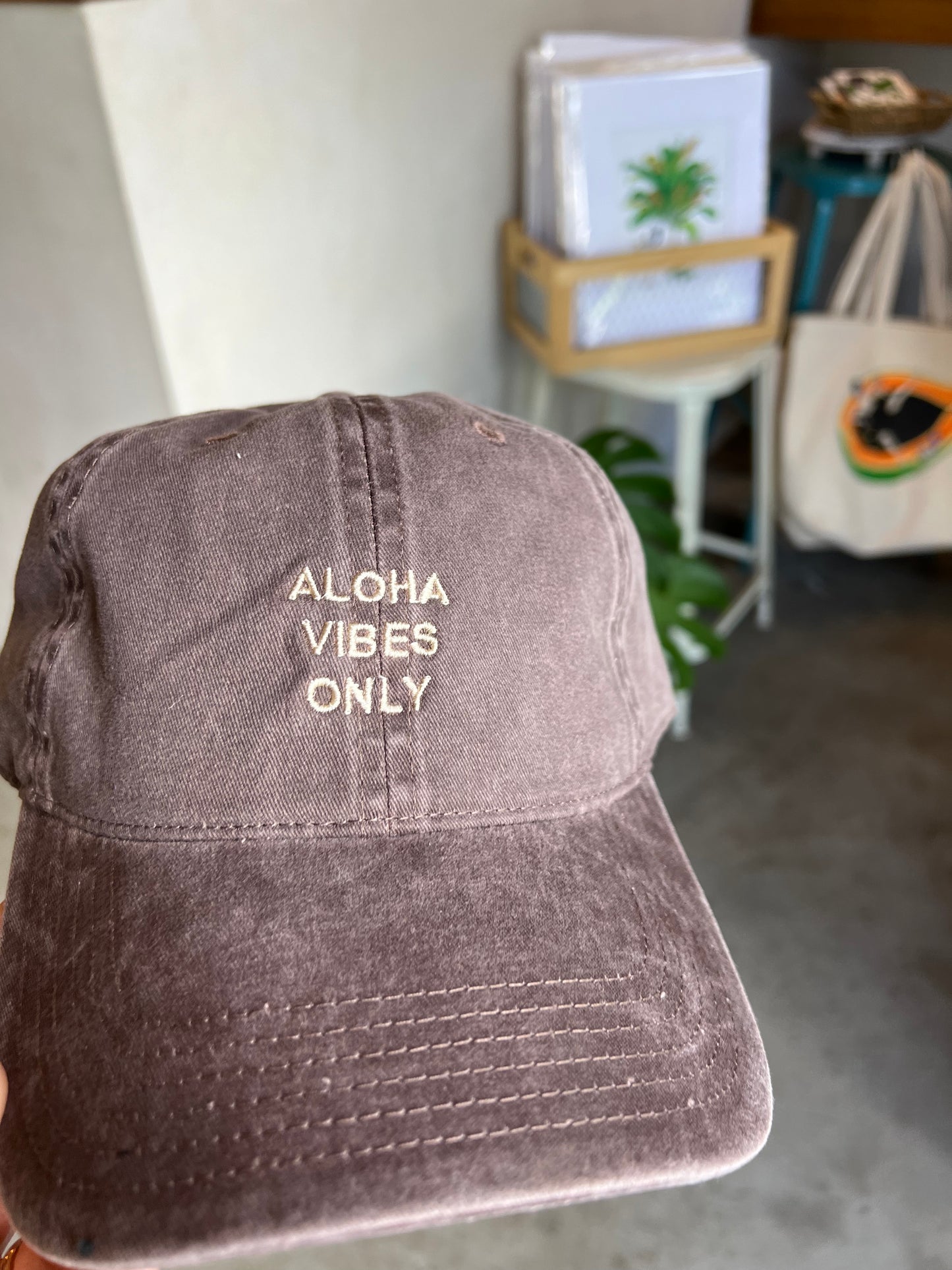 UIS - Aloha Vibes Only Cap