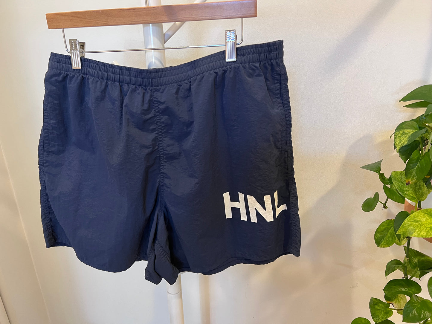 UIS - HNL Short pants