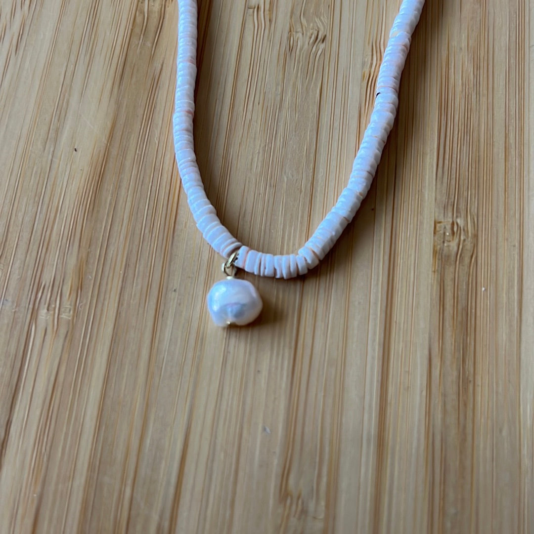 On The Beach - Shell necklace OB227