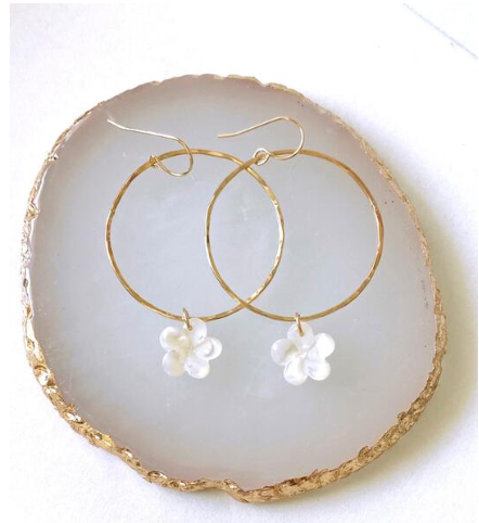 KOMAKAI JEWELY  earrings PLUMERIA hoop24kgf