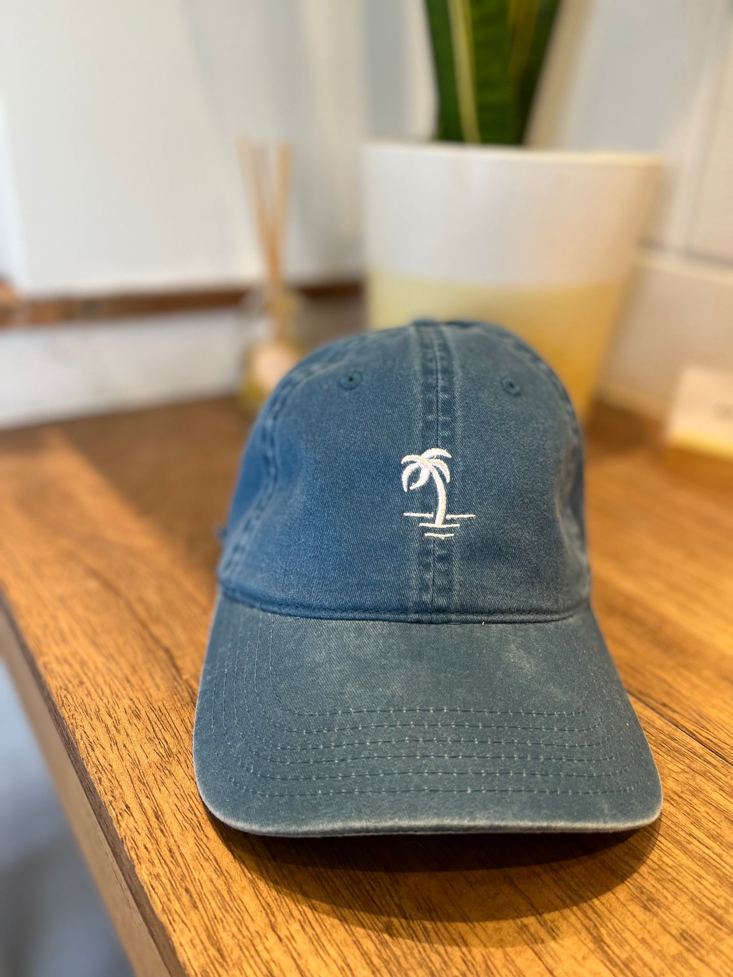 UIS - Aloha Vibes Only Cap